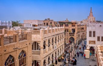 The Ministry announces the second stage of the gradual lifting of restrictions on malls, shopping centres and street markets.