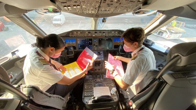 Qatar Airways Flight Created A Special Message In The Qatar Sky