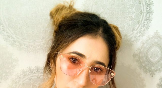 Saman Jamshaid – The Story of a Fashion Blogger