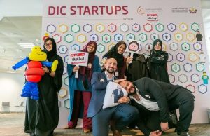 PLAY MEETUP-Would you play with strangers?