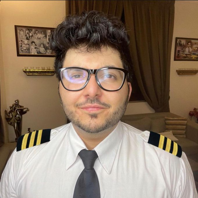 An Inspiring Story of Pilot Cum Sports Nutritionist-Kabir Grover