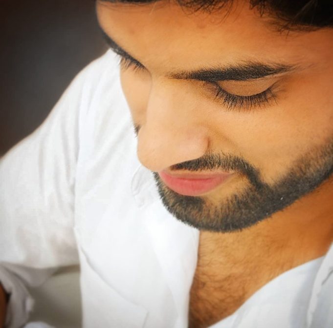 Well known India Based Celebrity Reiki Healer Aditya Nair tells us about why we should consider taking REIKI Healing?