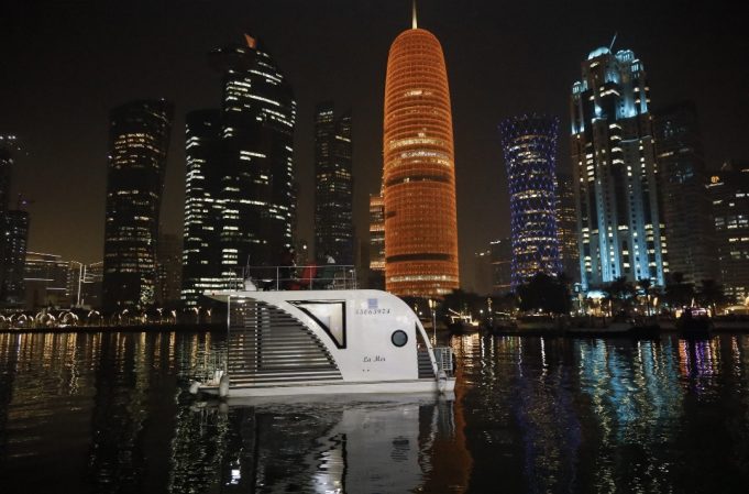 974 CRUISES QATAR LAUNCHES A UNIQUE HOUSEBOAT EXPERIENCE