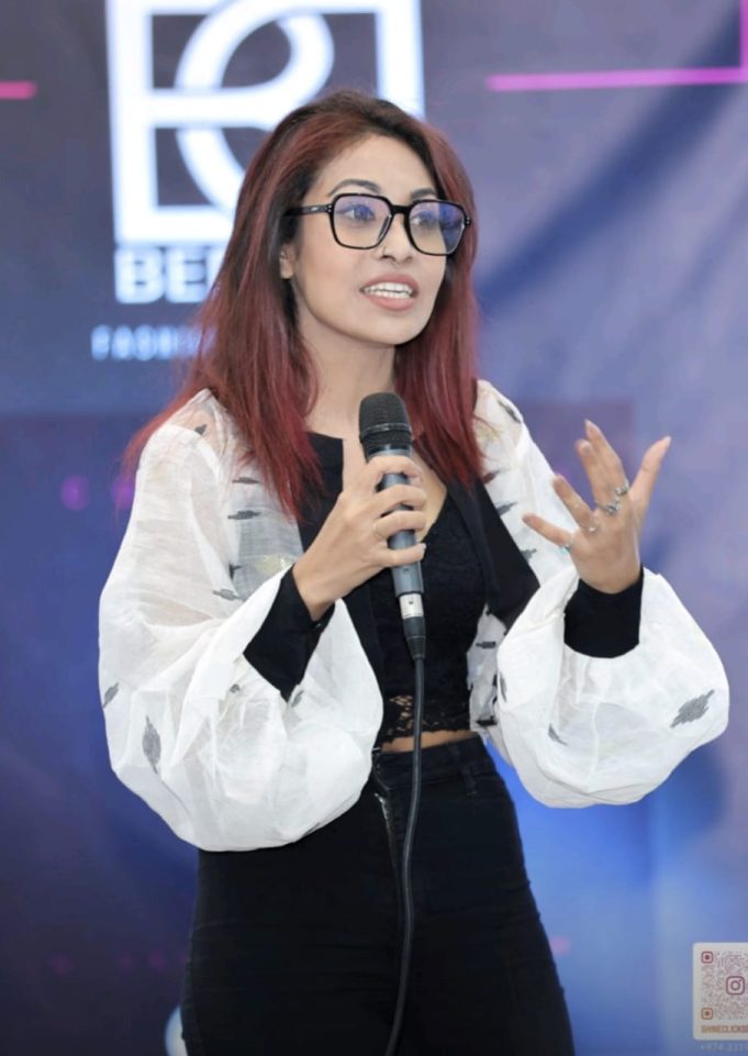 Tasmit Afiyat – An Extraordinary Journey from Advertiser to a Fashion Designer